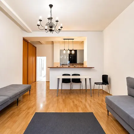 Apartament Spacious 67m2 In Karlin - Quiet Bedroom